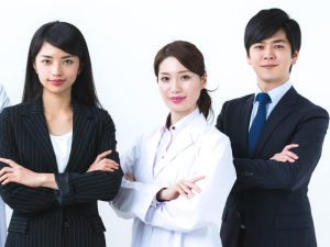 さまざまな職種の人々